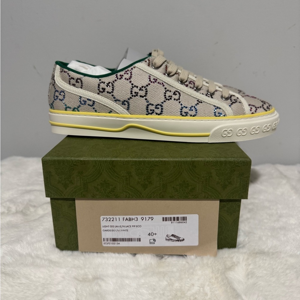 Gucci Beige Canvas Sneakers with Colorful Logo - Picture 4 of 5